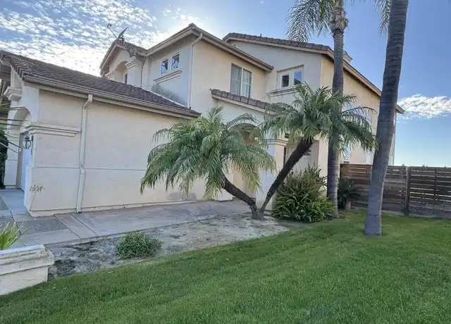 Property at 821 Verin Ln, Chula Vista, CA, 91910, 5 beds, 3 baths, [object Object]