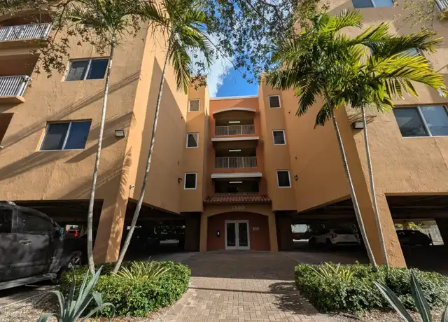 Property at 1300 NE 109th St, North Miami, FL, 33161, 2 beds, 2 baths, [object Object]