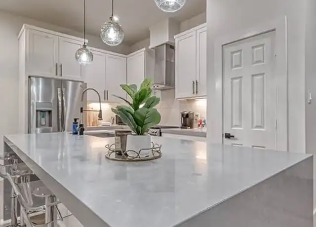 Property at 5606 Canal St, Houston, TX, 77011, 3 beds, 2.5 baths, [object Object]