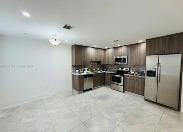 Property at 604 NW 3rd Ave, Hallandale Beach, FL, 33009, 3 beds, 2 baths, [object Object]