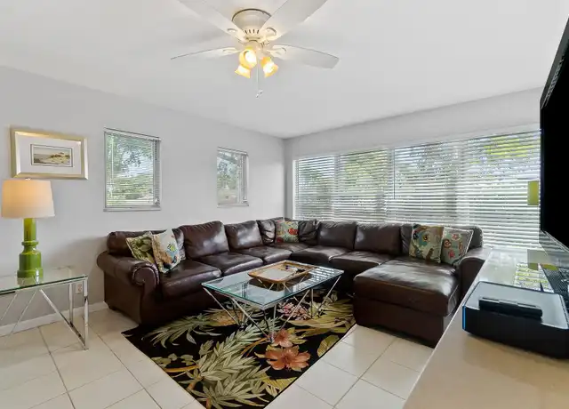 Property at 640 NE 16th St #644, Fort Lauderdale, FL, 33304, 2 beds, 1 bath, [object Object]