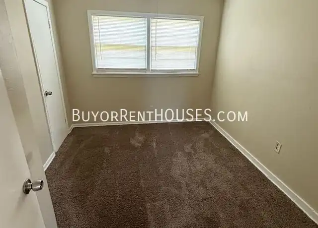 Property at 3016 E 3rd Pl, Lubbock, TX, 79403, 3 beds, 1 bath, [object Object]