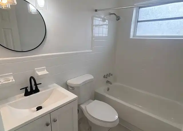 Property at 941 SW 5th St Unit 941-6, Miami, FL, 33130, 2 beds, 1 bath, [object Object]