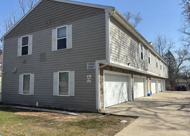 Property at 1207 Euclid Ave Unit 1207, Kalamazoo, MI, 49006, 6 beds, 3 baths, [object Object]