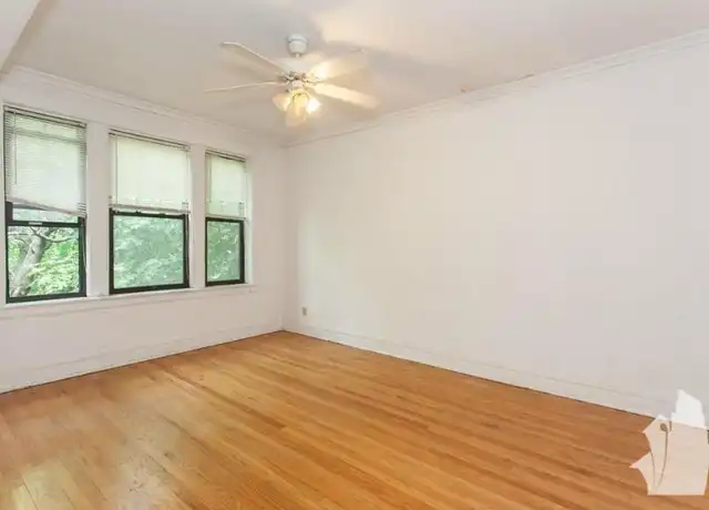 Property at 1941 W Winnemac Ave, Chicago, IL, 60640, 2 beds, 1 bath, [object Object]