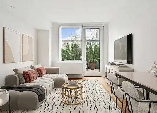 Property at 180 Broome St Unit 604, New York, NY, 10002, 1 bed, 1 bath, [object Object]