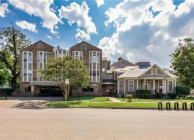 Property at 915 W 23rd St #108, Austin, TX, 78705, 2 beds, 2 baths, [object Object]