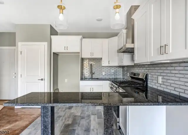 Property at 318 Dixon Ave #303, Paterson, NJ, 07501, 2 beds, 1 bath, [object Object]
