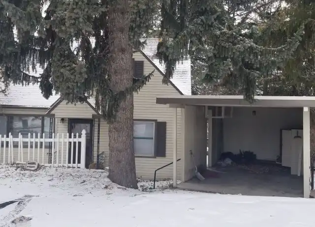 Property at 1185 NE Lake St Unit Upper, Pullman, WA, 99163, 5 beds, 2 baths, [object Object]