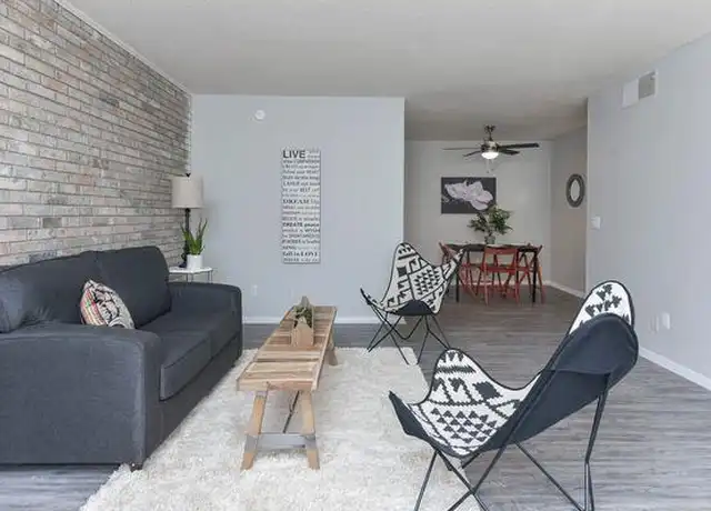 Property at The Retreat at St. Andrews - 800 Beatty Rd, Columbia, SC, 29210, 2 beds, 1.5 baths, [object Object]
