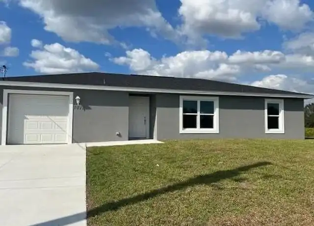 Property at 7013 Rich Cir, Labelle, FL, 33935, 3 beds, 2 baths, [object Object]