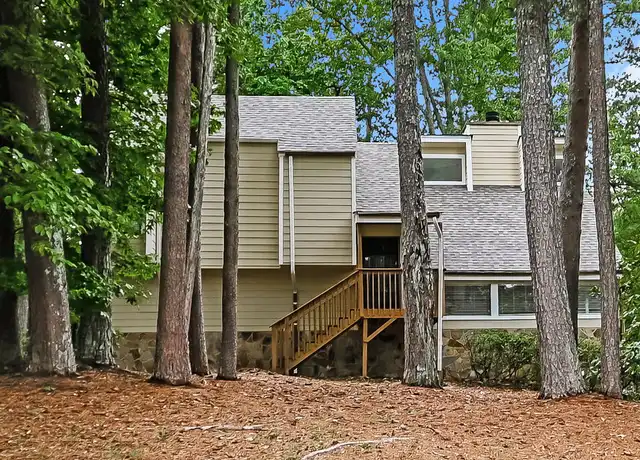 Property at 961 Woodmont Dr, Marietta, GA, 30062, 4 beds, 2.5 baths, [object Object]