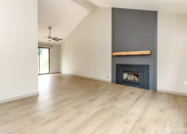 Property at 3331 SW 334th St, Federal Way, WA, 98023, 4 beds, 3 baths, [object Object]