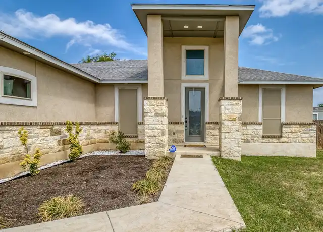Property at 478 Las Palomas Dr, Lytle, TX, 78052, 3 beds, 2 baths, [object Object]