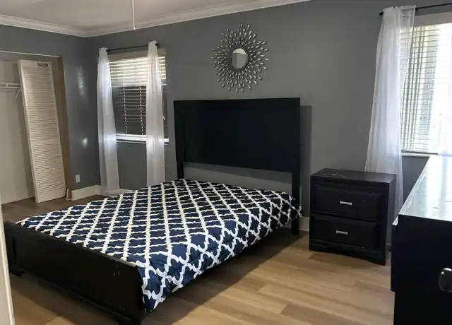 Property at 10811 Fox Glen Dr, Boca Raton, FL, 33428, 2 beds, 1 bath, [object Object]