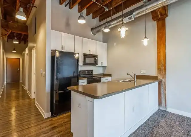 Property at Rocket Transfer Lofts - 320 SW 7th St, Des Moines, IA, 50309, 1 bed, 1 bath, [object Object]