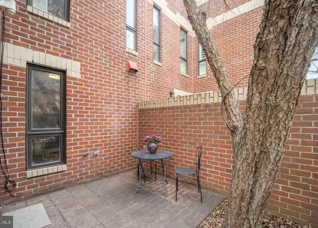 Property at 4820 Hampden Ln Unit R5, Bethesda, MD, 20814, 2 beds, 1.5 baths, [object Object]