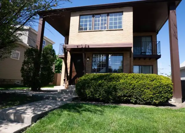 Property at 2165 S 60th St Unit 04, West Allis, WI, 53219, 1 bed, 1 bath, [object Object]