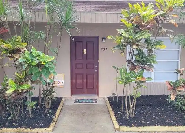 Property at 221 Amherst Ave, Sarasota, FL, 34232, 3 beds, 3 baths, [object Object]