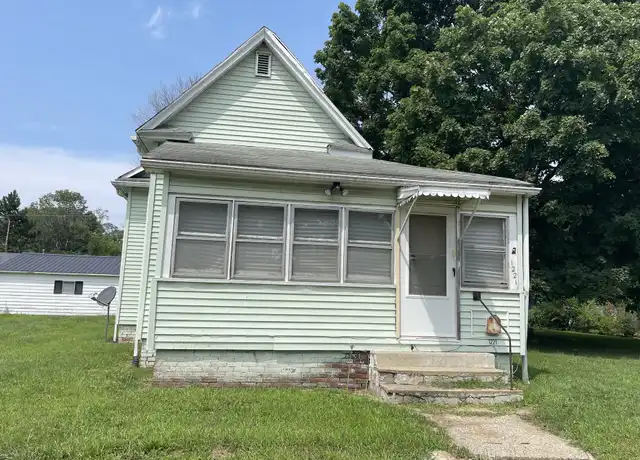 Property at 1221 Clarence St, Danville, IL, 61832, 3 beds, 1 bath, [object Object]