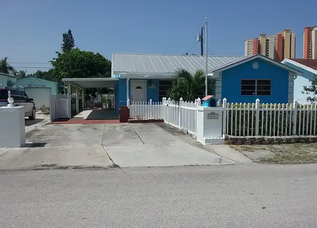 Property at 224 E 23rd St, Riviera Beach, FL, 33404, 2 beds, 1 bath, [object Object]