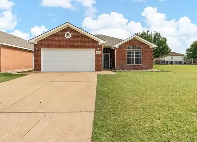 Property at 3541 Lasso Rd, Roanoke, TX, 76262, 3 beds, 2 baths, [object Object]