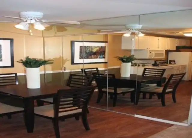 Property at 860 W Panorama Dr, Palatine, IL, 60067, 2 beds, 1 bath, [object Object]