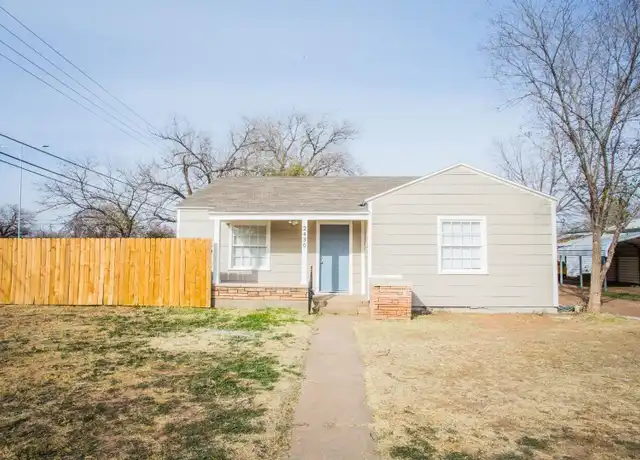 Property at 2430 31st St Unit A, Lubbock, TX, 79411, 3 beds, 2 baths, [object Object]