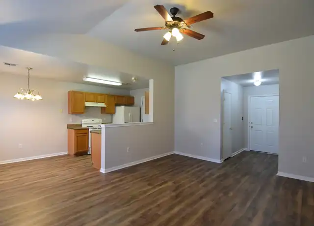 Property at 5118 Williams Dr, Temple, TX, 76502, 3 beds, 2 baths, [object Object]