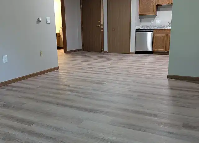 Property at Bradley Manor Apartments - 4527 W Bradley Rd, Milwaukee, WI, 53223, 1 bed, 1 bath, [object Object]