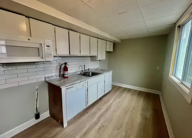 Property at 433 Boulevard Ave, Scranton, PA, 18519, 2 beds, 1 bath, [object Object]