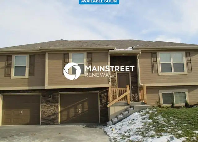 Property at 104 Golfview Dr, Pleasant Hill, MO, 64080, 4 beds, 3 baths, [object Object]