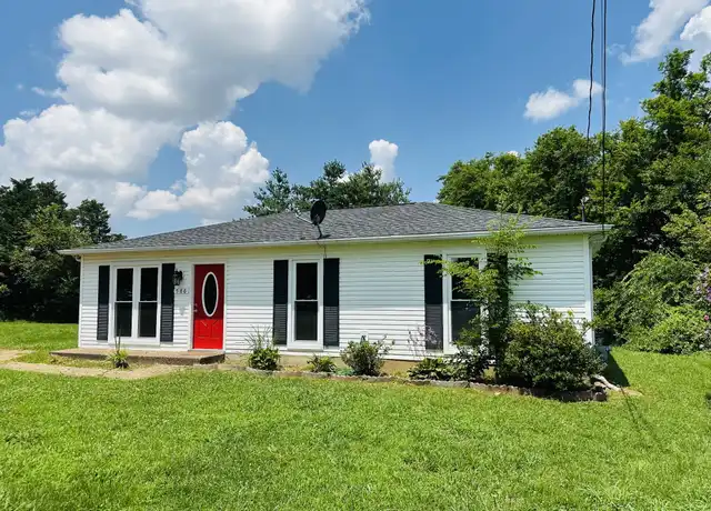 Property at 586 Foxfield Rd, Hopkinsville, KY, 42240, 3 beds, 2 baths, [object Object]