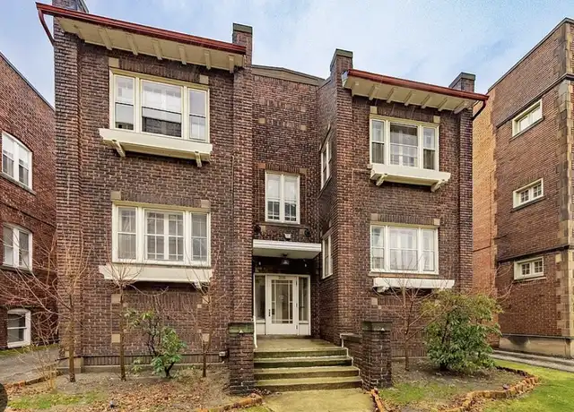 Property at 2126 Surrey Rd Unit 5, Cleveland Heights, OH, 44106, 2 beds, 1 bath, [object Object]