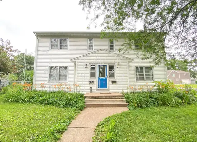 Property at 222 Walnut St Unit 1, Cedar Falls, IA, 50613, 2 beds, 1 bath, [object Object]