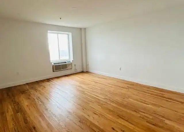Property at 10 Franklin Blvd Unit 503, Long Beach, NY, 11561, 1 bed, 1 bath, [object Object]