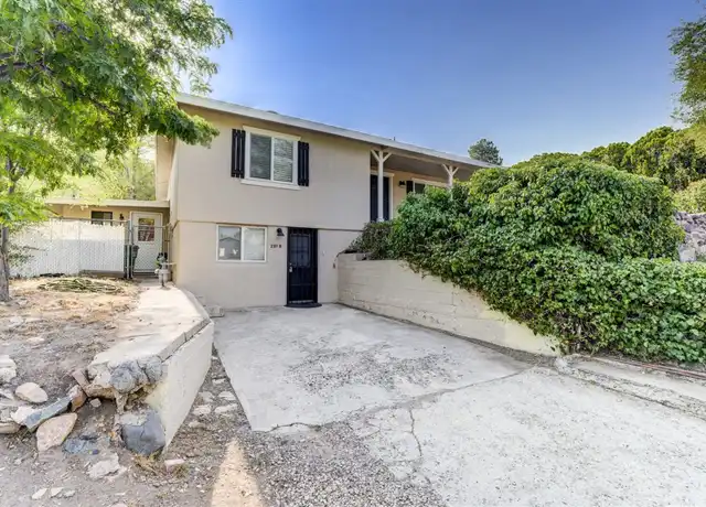 Property at 237 S Hardin St Unit 2, Prescott, AZ, 86303, 2 beds, 1 bath, [object Object]