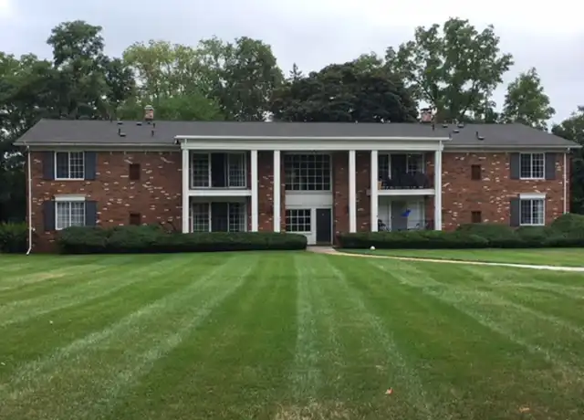 Property at Fox Hills - Bloomfield Hills Group LLC - E Fox Hills Dr, Bloomfield Twp, MI, 48304, 2 beds, 2 baths, [object Object]