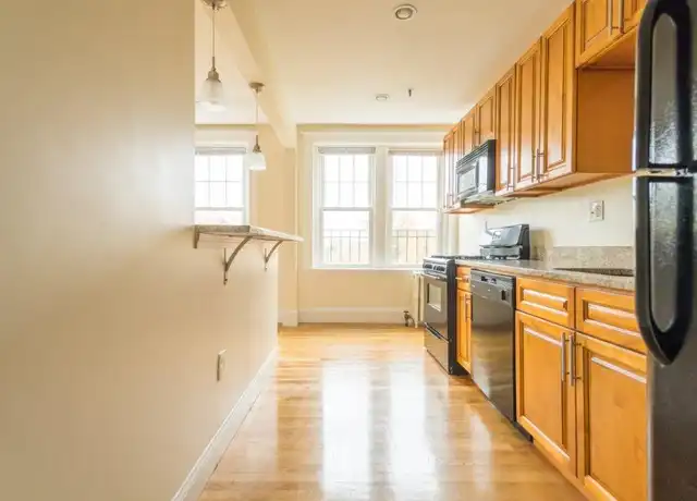 Property at 288 Chestnut Hill Ave Unit 8, Brighton, MA, 02135, 0 beds, 1 bath, [object Object]