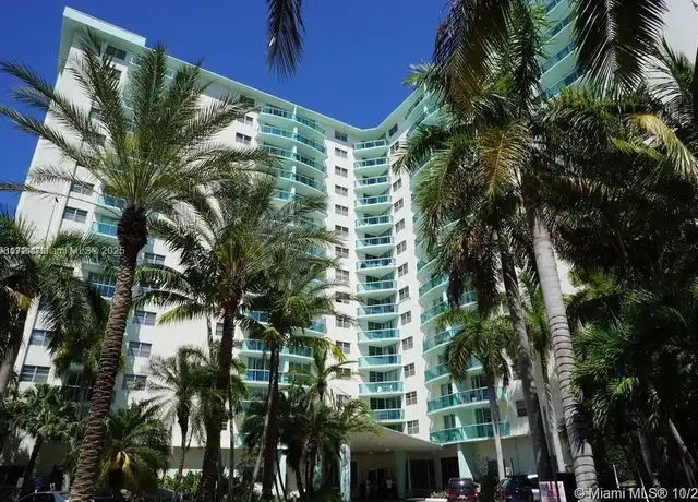 Property at 3801 S Ocean Dr Unit 3U, Hollywood, FL, 33019, 1 bed, 1 bath, [object Object]