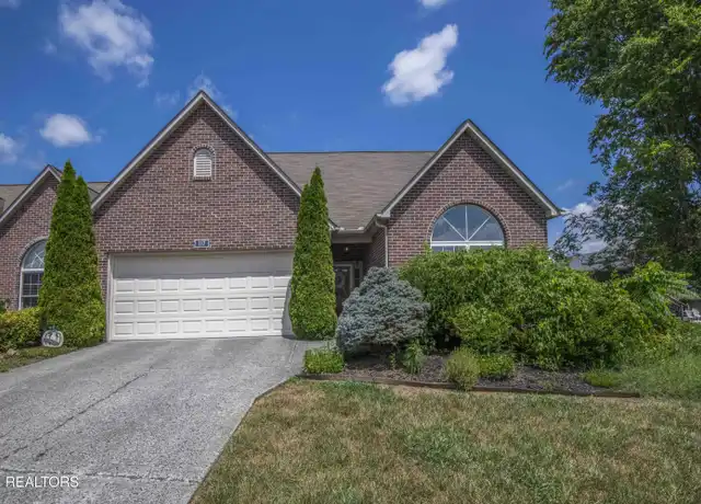 Property at 117 Channel Way, Clinton, TN, 37716, 3 beds, 2 baths, [object Object]