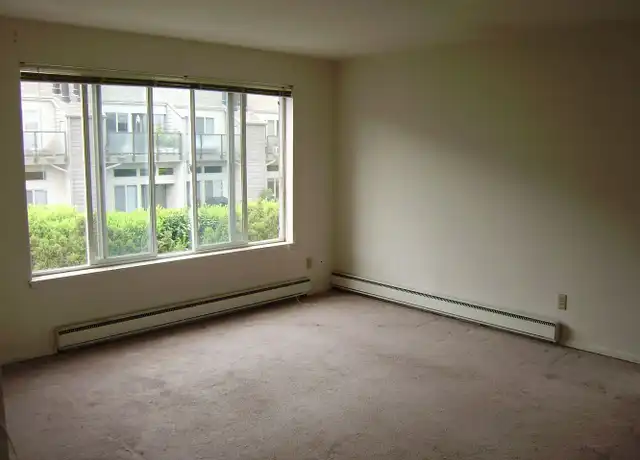 Property at 7407 Sand Point Way NE Unit 8, Seattle, WA, 98115, 1 bed, 1 bath, [object Object]