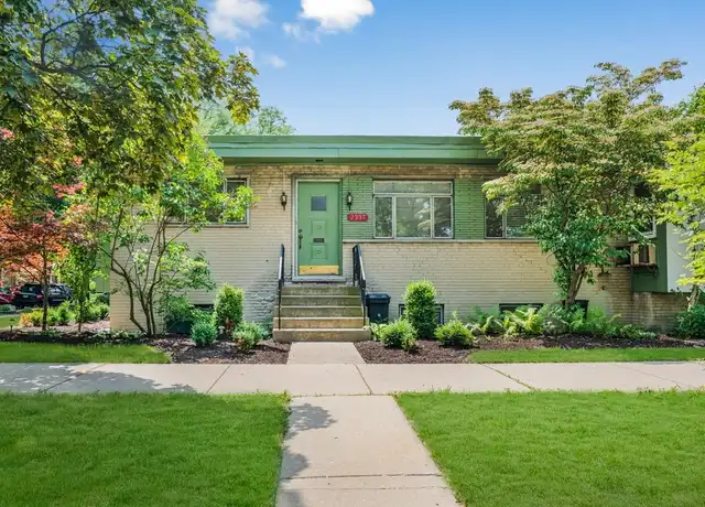 Property at 2337 W Chase Ave, Chicago, IL, 60645, 3 beds, 1.5 baths, [object Object]