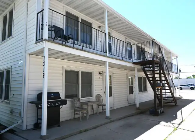 Property at 1319 10th Ave S Unit 7, Grand Forks, ND, 58201, 1 bed, 1 bath, [object Object]