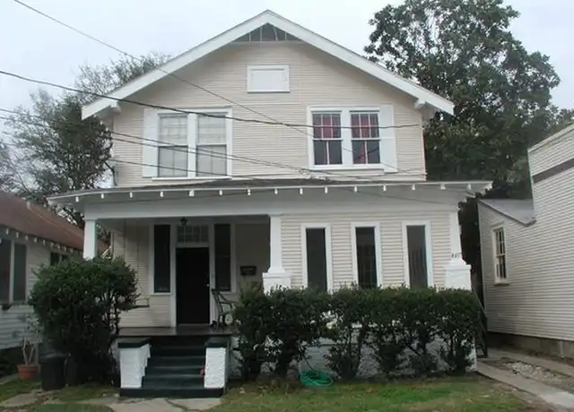 Property at 4417 Chestnut St Unit 4417Up-3, New Orleans, LA, 70115, 1 bed, 1 bath, [object Object]
