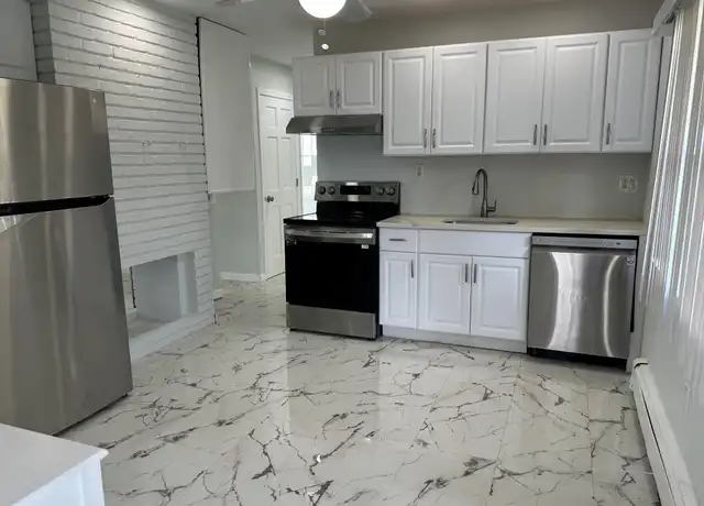 Property at 173 Bloomingdale Rd, Levittown, NY, 11756, 4 beds, 2 baths, [object Object]