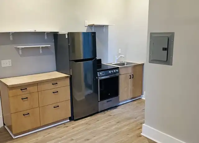 Property at 205 W McMicken Ave Unit 2R, Cincinnati, OH, 45214, 0 beds, 1 bath, [object Object]