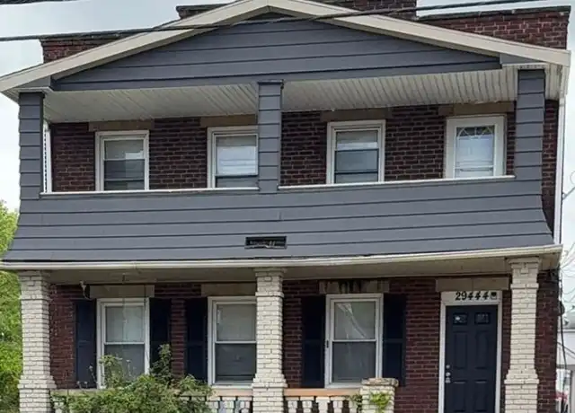 Property at 29444 Euclid Ave Unit 1, Wickliffe, OH, 44092, 2 beds, 1 bath, [object Object]