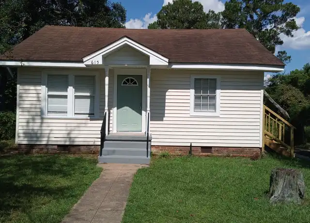 Property at 615 Glenwood St, Mobile, AL, 36606, 2 beds, 1 bath, [object Object]