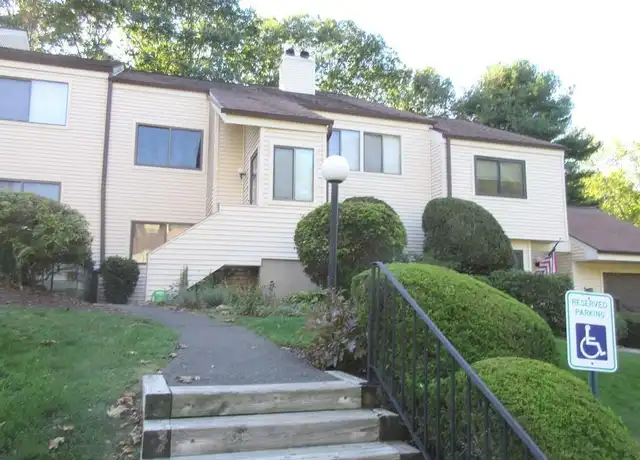 Property at 56 Nature View Trl Unit 56, Bethel, CT, 06801, 2 beds, 1 bath, [object Object]